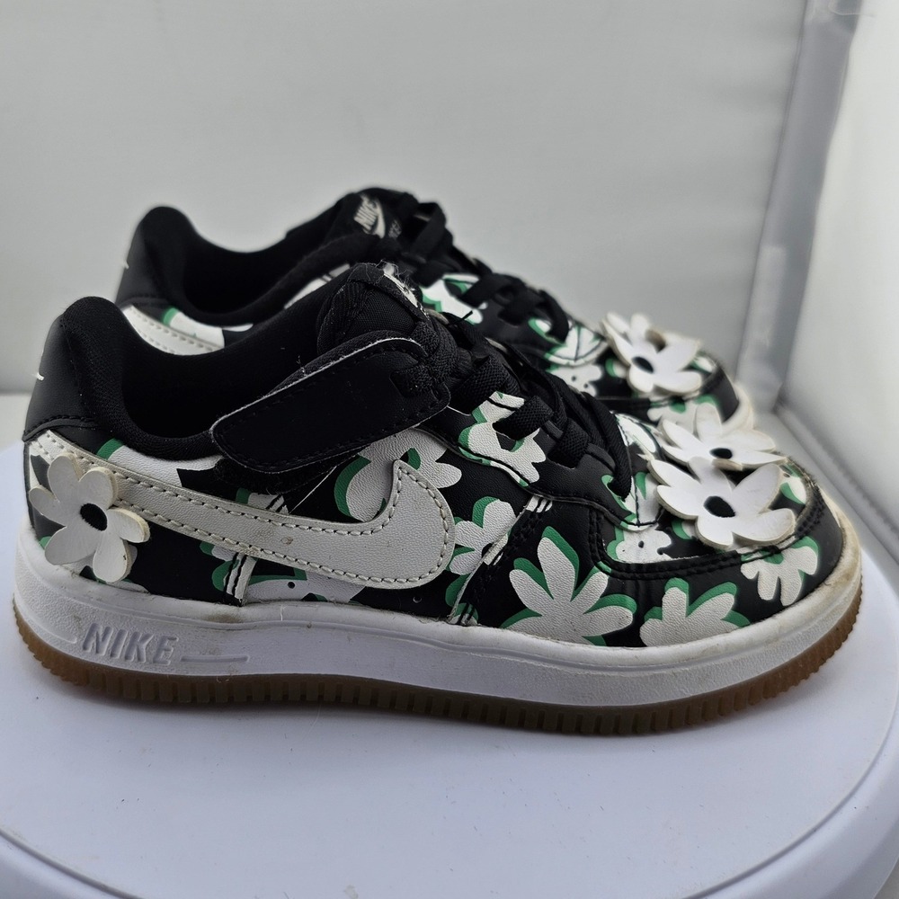 Nike Force 1 Low Kids Black White Green Floral 3D Flower FN0409-001 Size 12C GUC - Picture 9 of 9